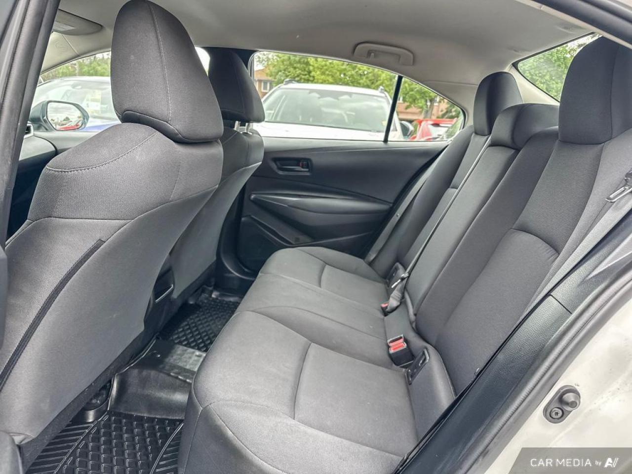 2022 Toyota Corolla LE BACKUP CAM   BLUETOOTH   KEYLESS ENTRY   LANE A Photo