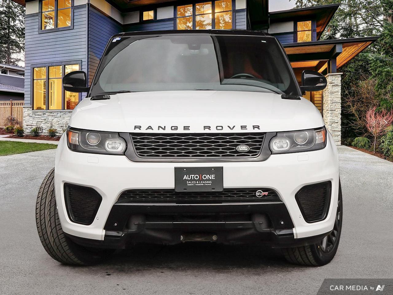 2015 Land Rover Range Rover Sport SVR   550 HP   LOW KMS Photo