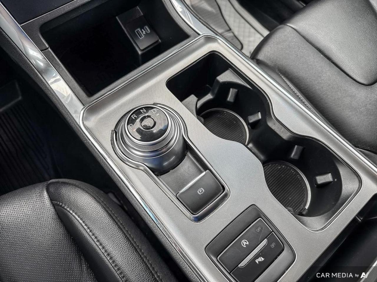 2022 Ford Edge Titanium BACKUP CAM   BLUETOOTH   HTD SEATS   KEYL Photo