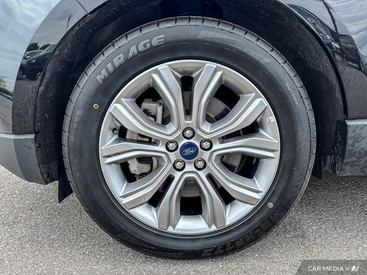 2022 Ford Edge Titanium BACKUP CAM   BLUETOOTH   HTD SEATS   KEYL Photo