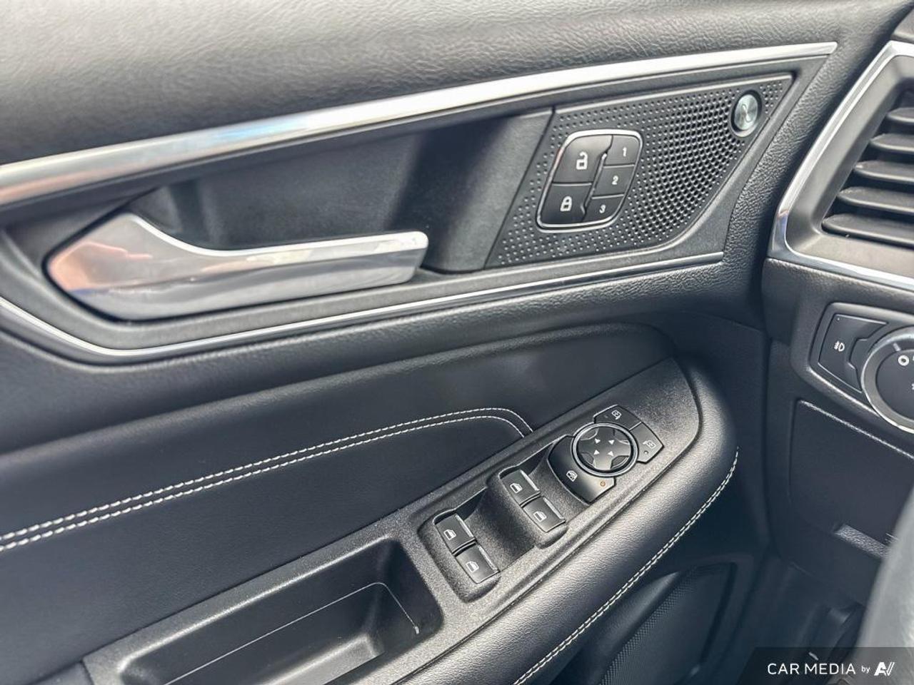 2022 Ford Edge Titanium BACKUP CAM   BLUETOOTH   HTD SEATS   KEYL Photo