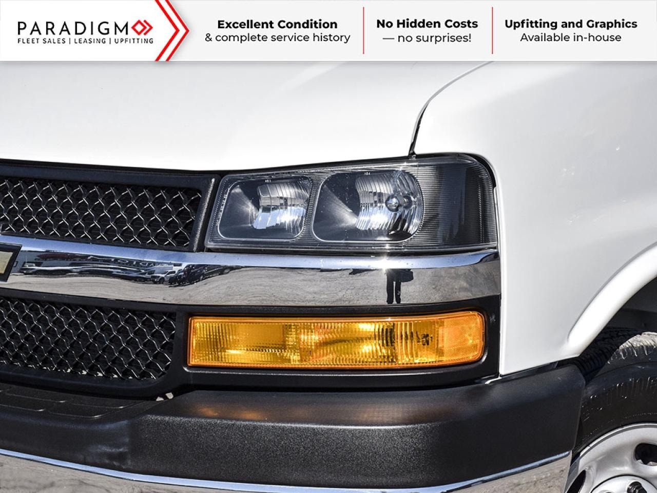 2024 Chevrolet Express Cargo Van 135"wb Low roof Ready to work! Photo3