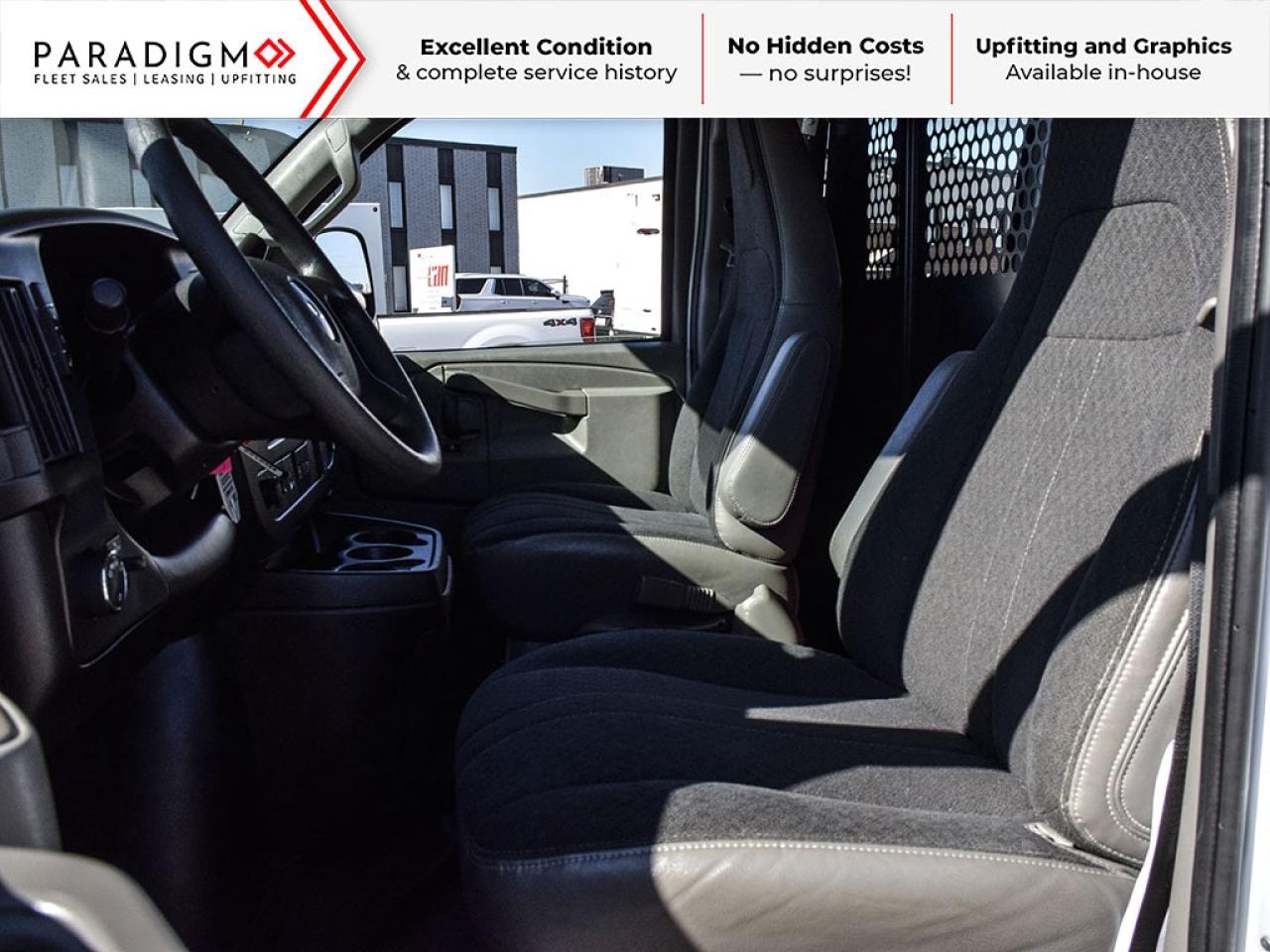 2024 Chevrolet Express Cargo Van 135"wb Low roof Ready to work! Photo