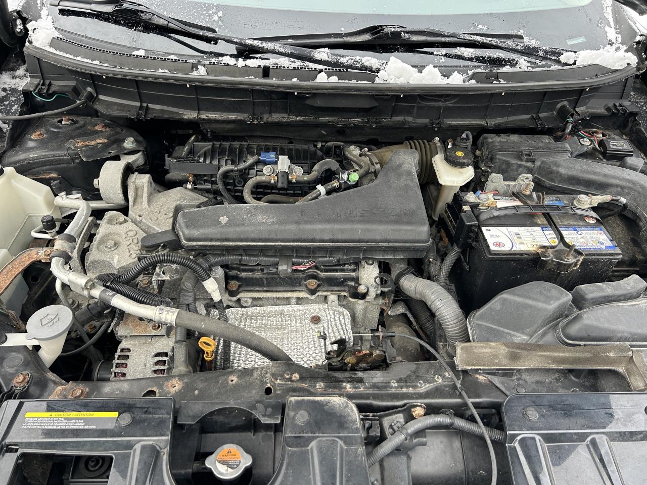 2015 Nissan Rogue SV Photo