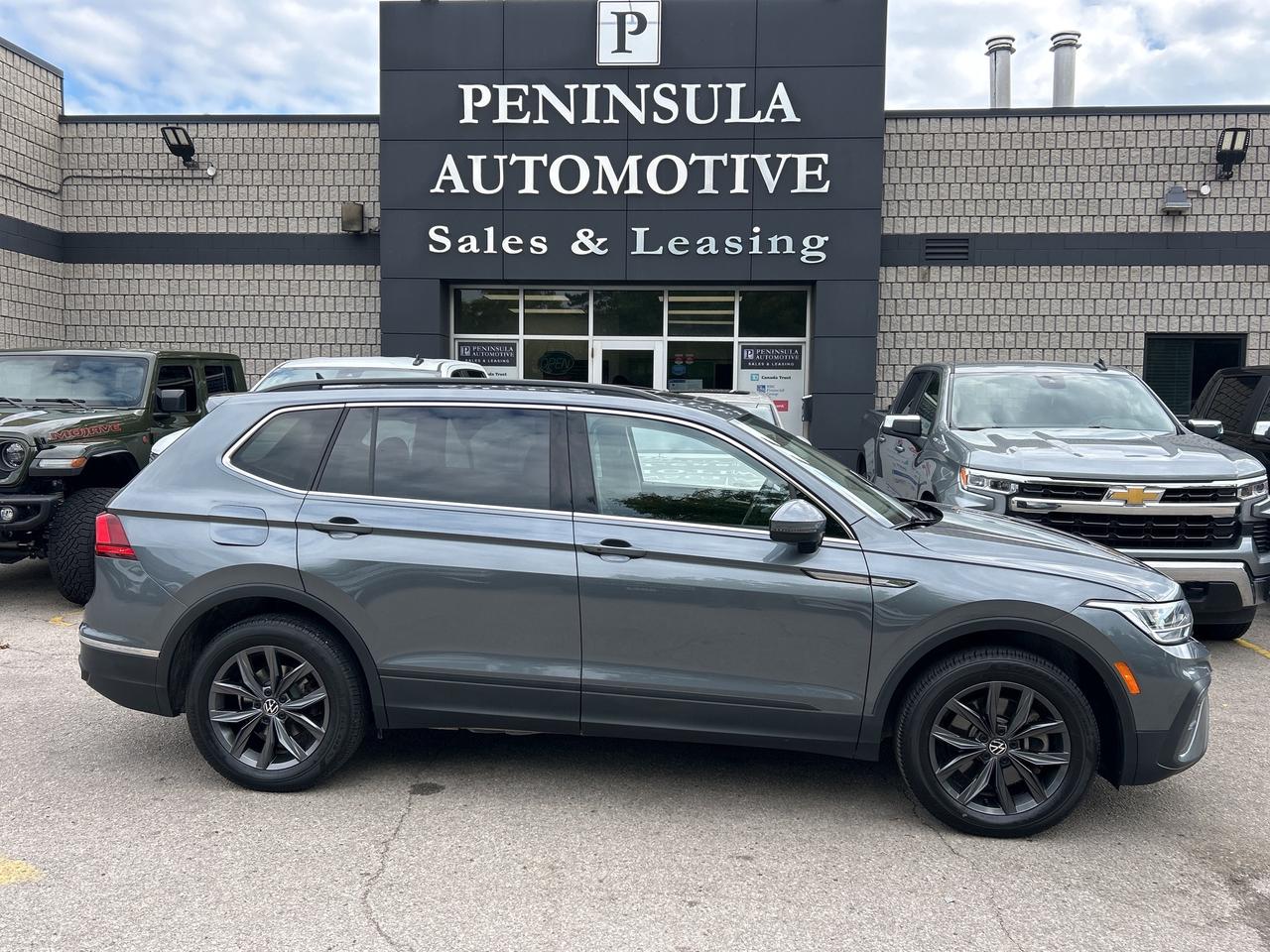 2024 Volkswagen Tiguan PANOROOF, CARPLAY, ADAPTIVE CRUISE,REMOTE STARTER Photo