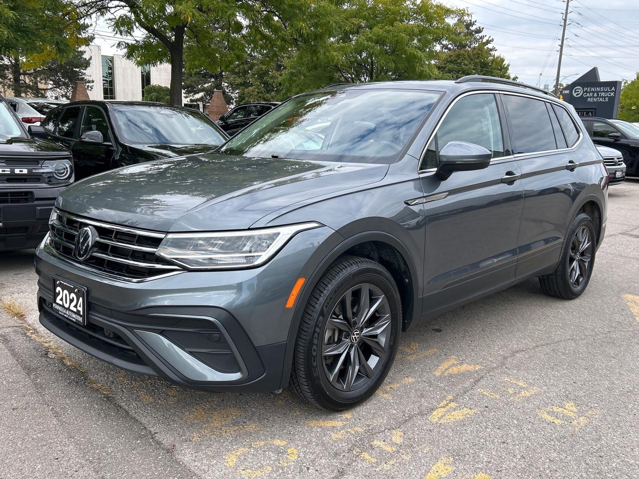 2024 Volkswagen Tiguan PANOROOF, CARPLAY, ADAPTIVE CRUISE,REMOTE STARTER Photo