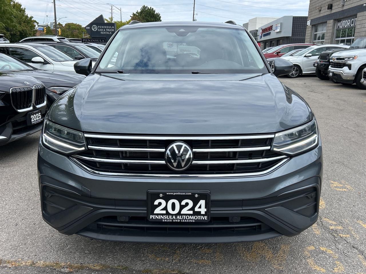 2024 Volkswagen Tiguan PANOROOF, CARPLAY, ADAPTIVE CRUISE,REMOTE STARTER Photo