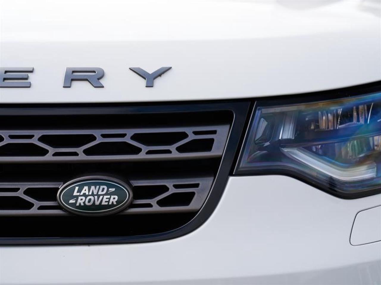 2020 Land Rover Discovery SE Photo