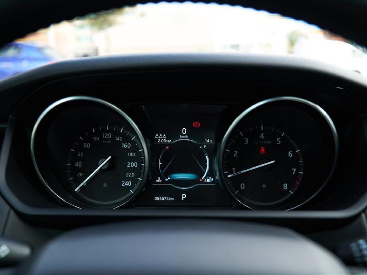 2020 Land Rover Discovery SE Photo