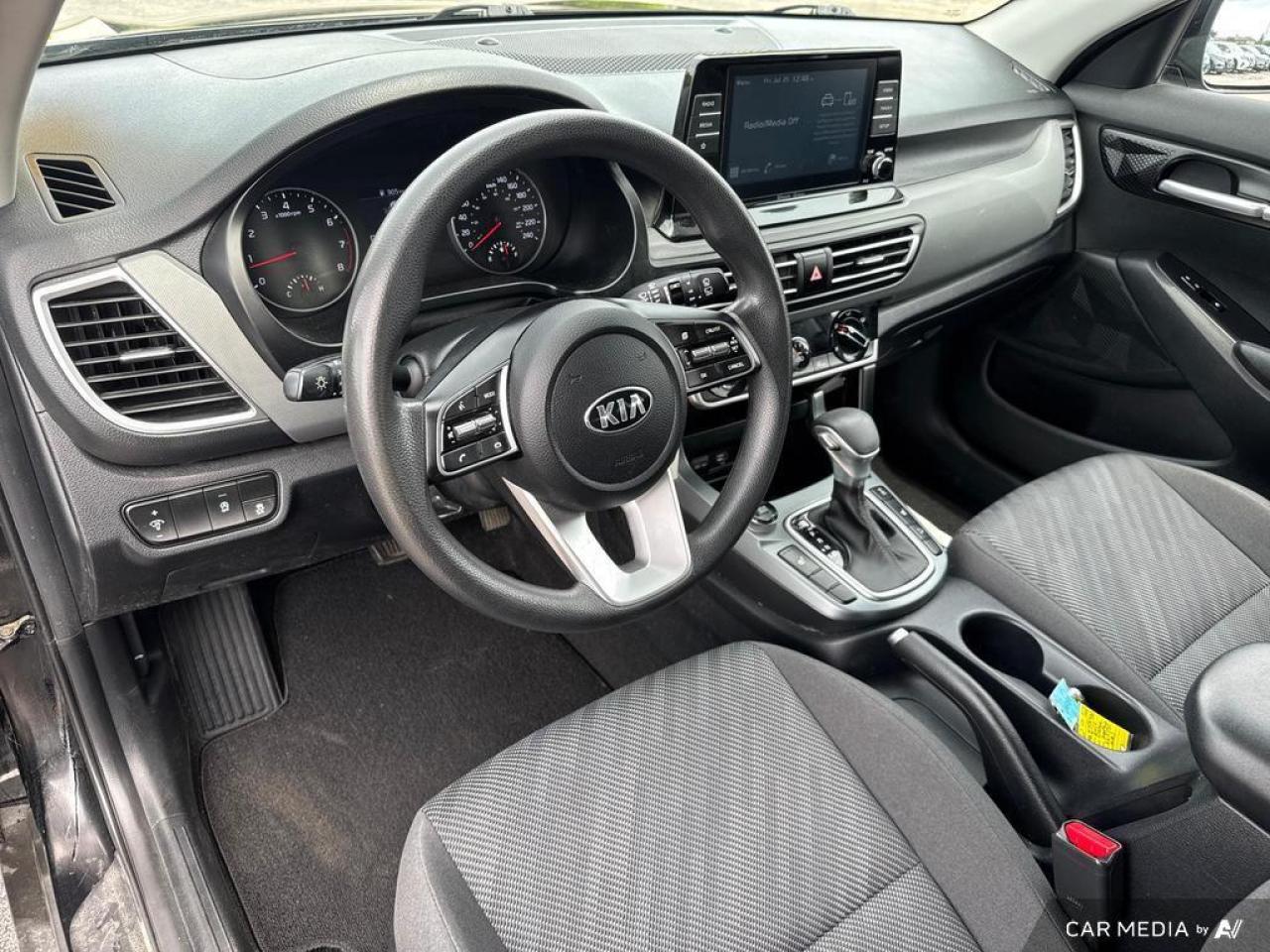 2021 Kia Seltos LX BACKUP CAM   BLUETOOTH   HTD SEATS   KEYLESS EN Photo