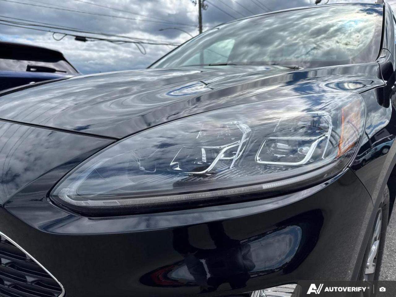 2020 Ford Escape Titanium Hybrid AUTO PARKING   BACKUP CAM   BLUETO Photo