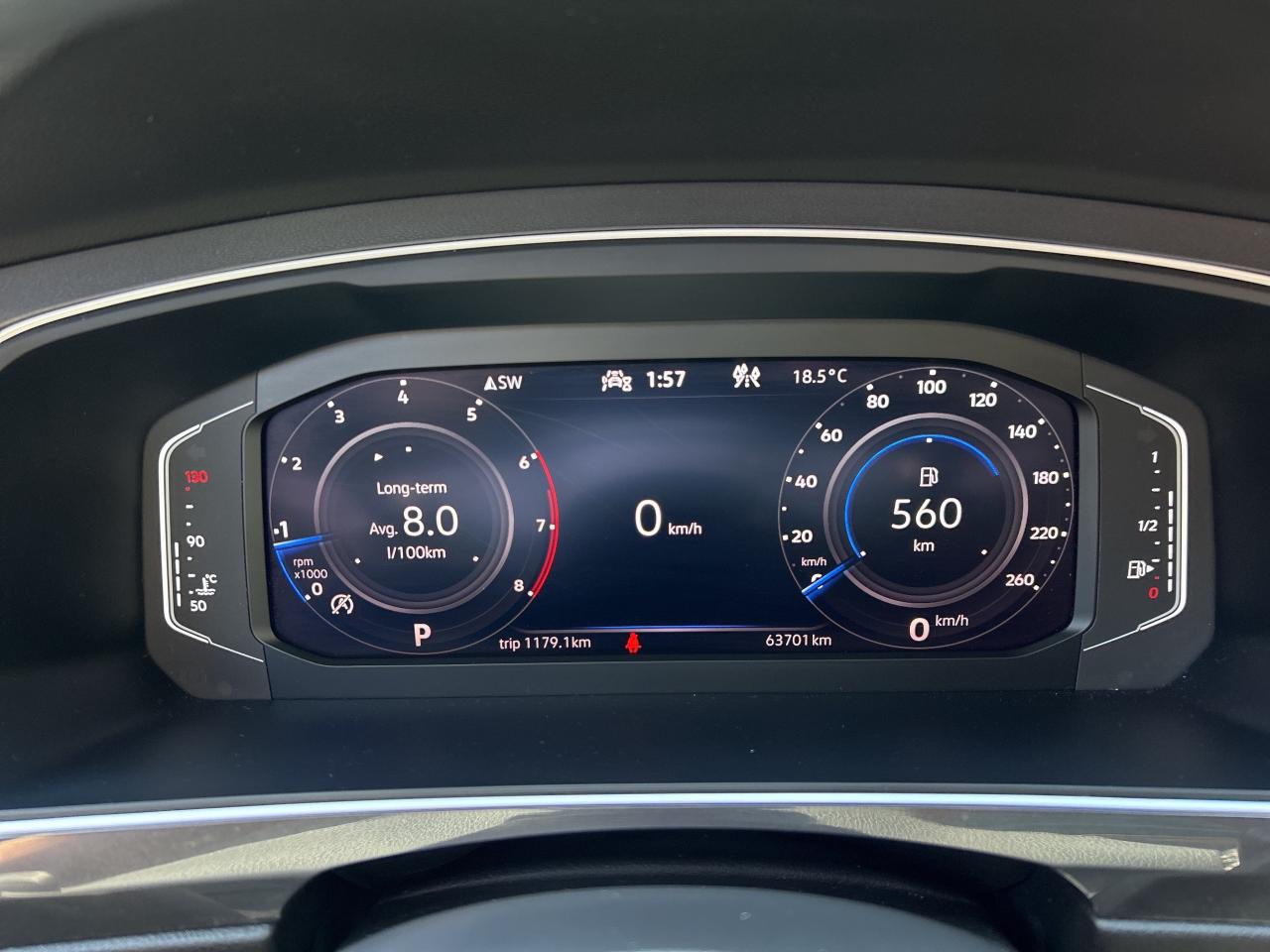 2024 Volkswagen Tiguan NEW TIRES & BRAKES, PANOROOF,CARPLAY, REMOTE START Photo