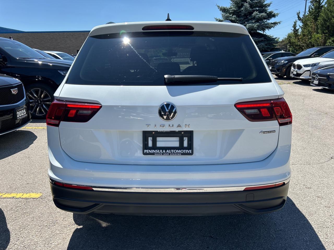 2024 Volkswagen Tiguan NEW TIRES & BRAKES, PANOROOF,CARPLAY, REMOTE START Photo