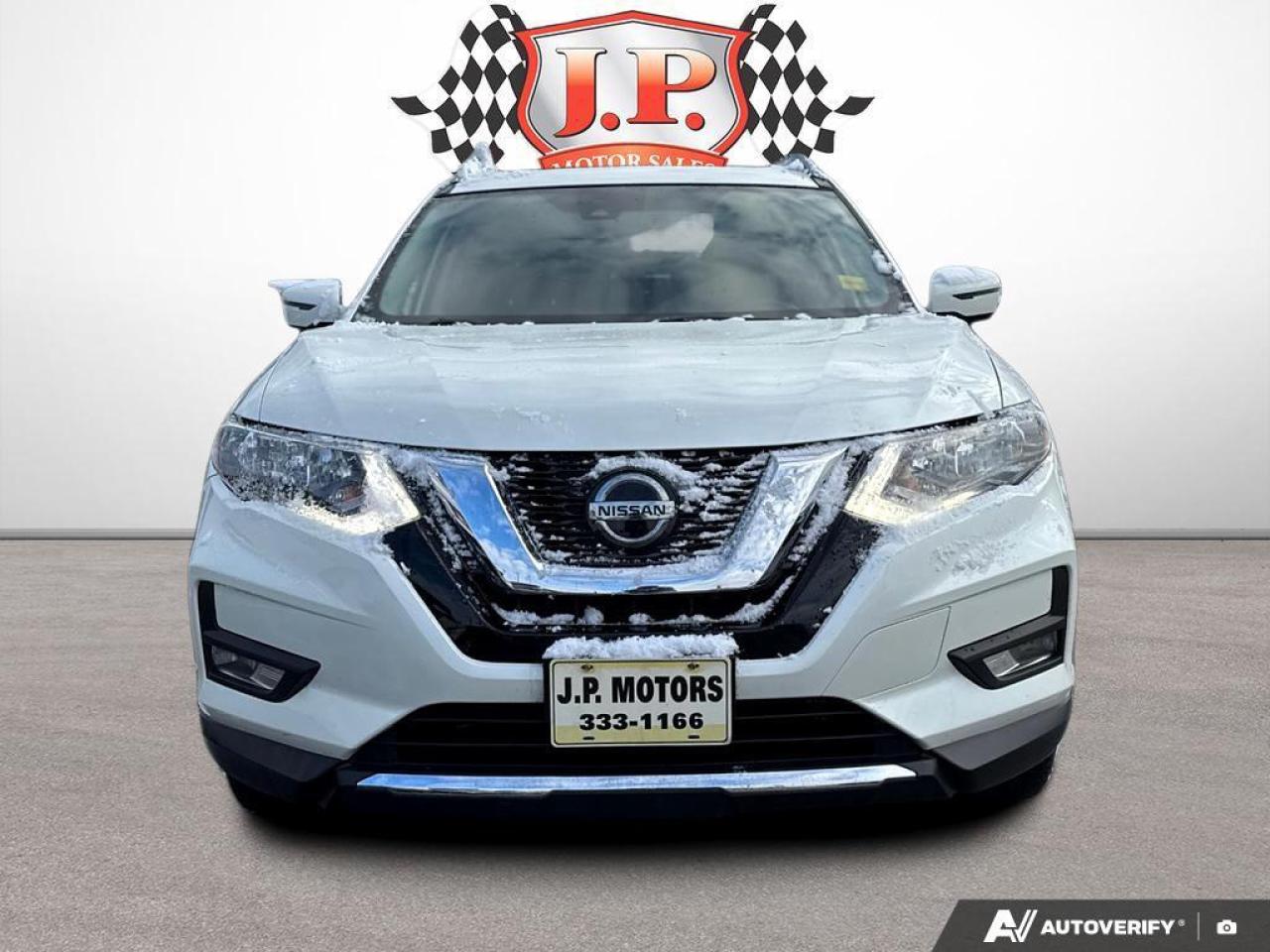 2020 Nissan Rogue SV BACKUP CAM   BLUETOOTH   HTD SEATS   KEYLESS EN Photo