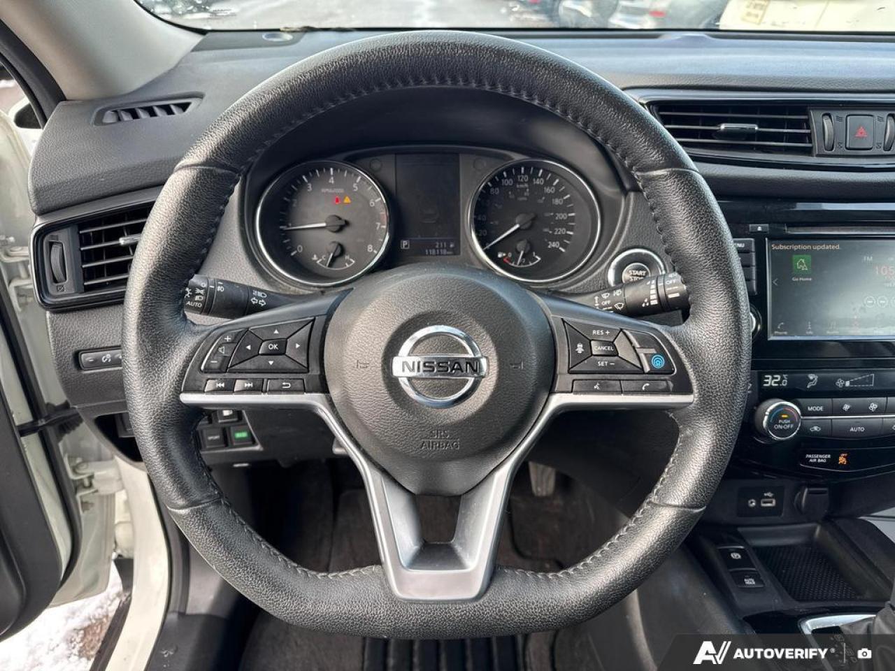 2020 Nissan Rogue SV BACKUP CAM   BLUETOOTH   HTD SEATS   KEYLESS EN Photo