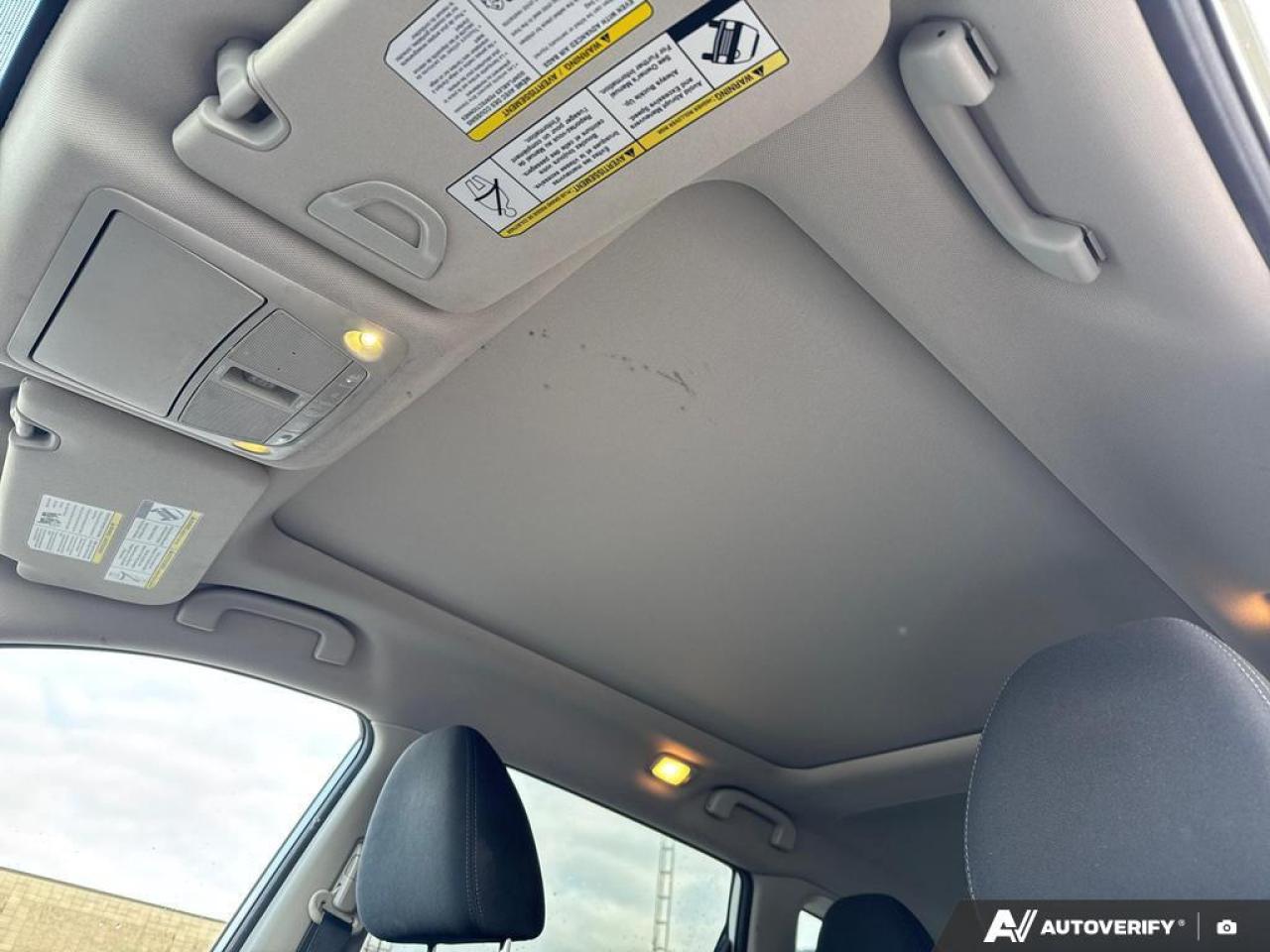 2020 Nissan Rogue SV BACKUP CAM   BLUETOOTH   HTD SEATS   KEYLESS EN Photo