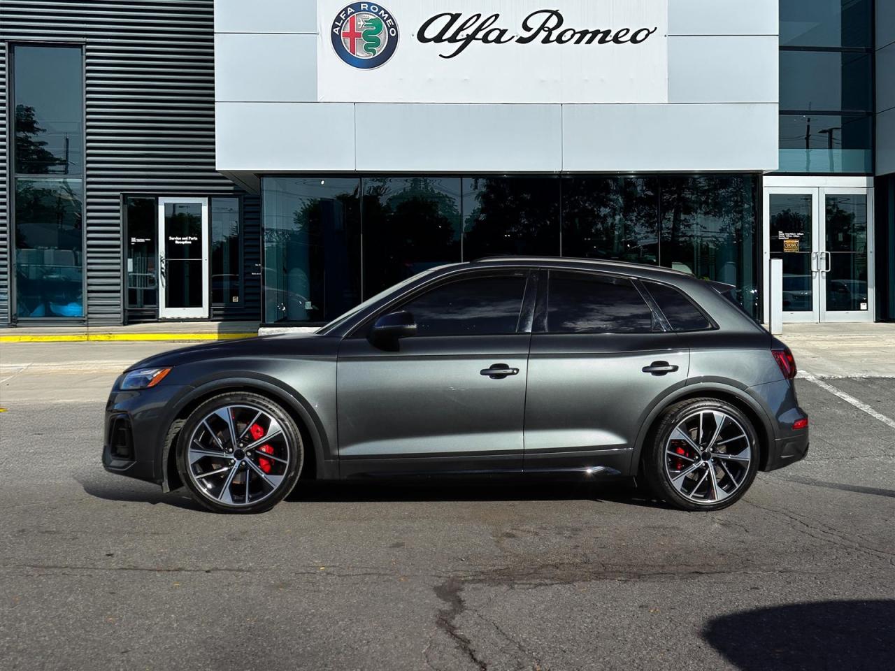 2023 Audi SQ5 3.0T Progressiv quattro 8sp Tiptronic Photo