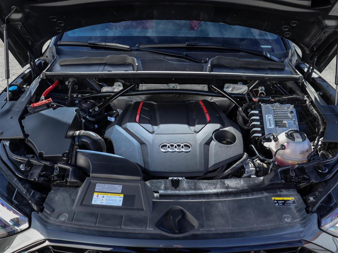 2023 Audi SQ5 3.0T Progressiv quattro 8sp Tiptronic Photo