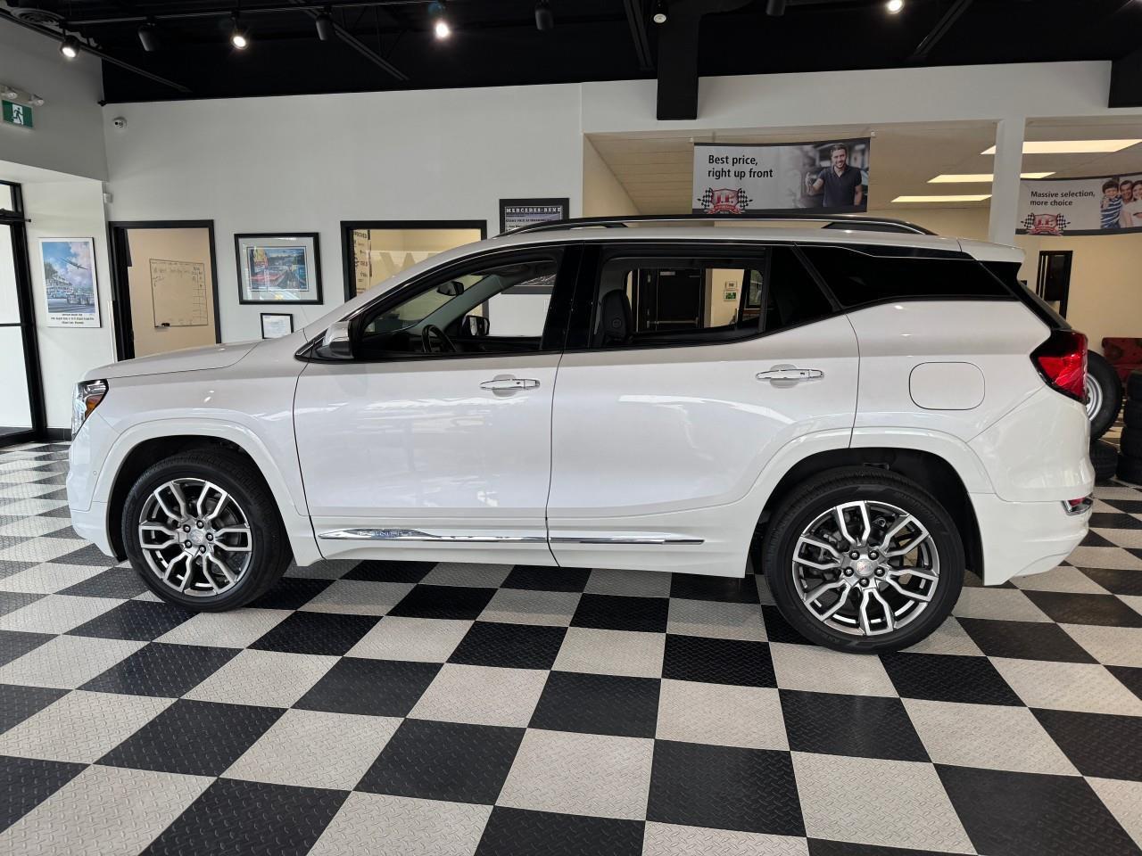 2022 GMC Terrain Denali AUTO PARKING   BACKUP CAM   BLUETOOTH   HUD Photo