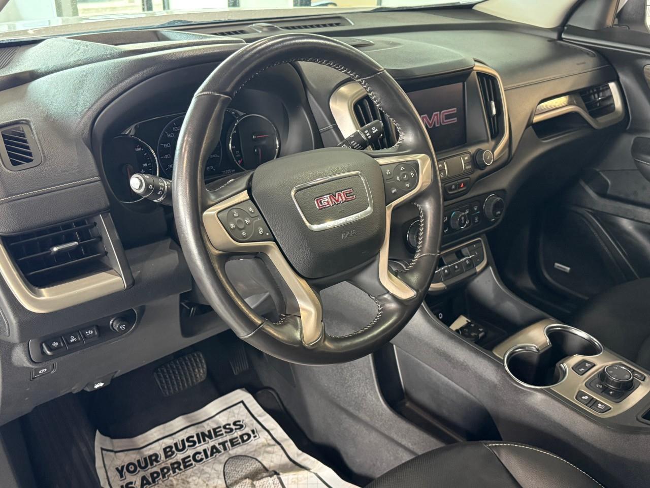 2022 GMC Terrain Denali AUTO PARKING   BACKUP CAM   BLUETOOTH   HUD Photo