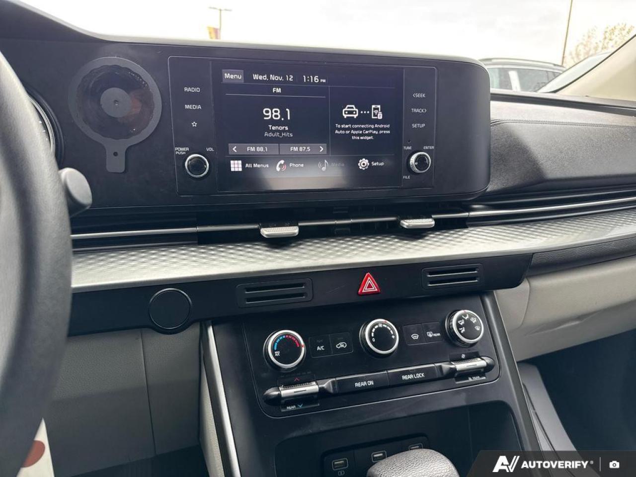 2022 Kia Carnival LX BACKUP CAM   BLUETOOTH   KEYLESS ENTRY   LANE A Photo