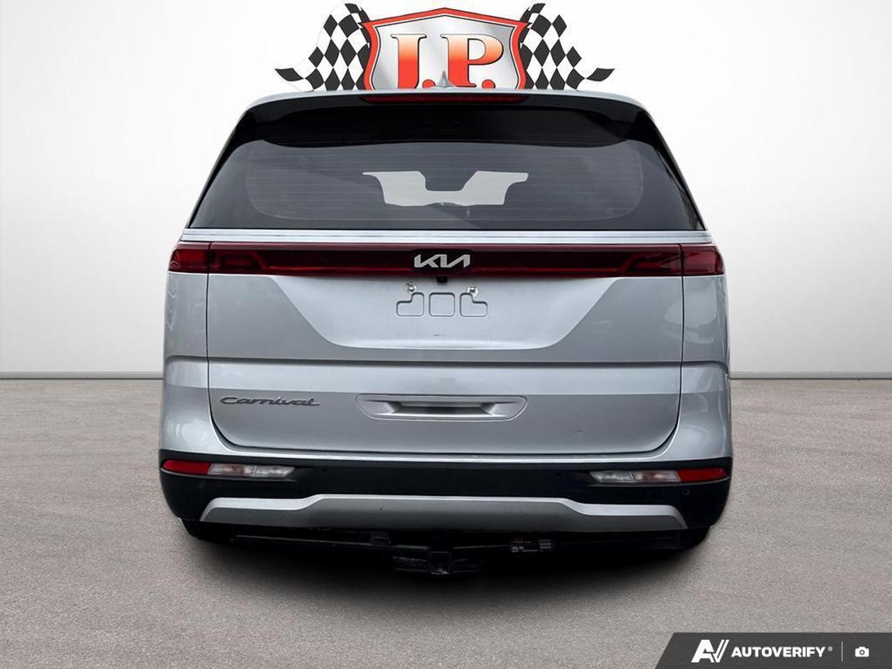 2022 Kia Carnival LX BACKUP CAM   BLUETOOTH   KEYLESS ENTRY   LANE A Photo