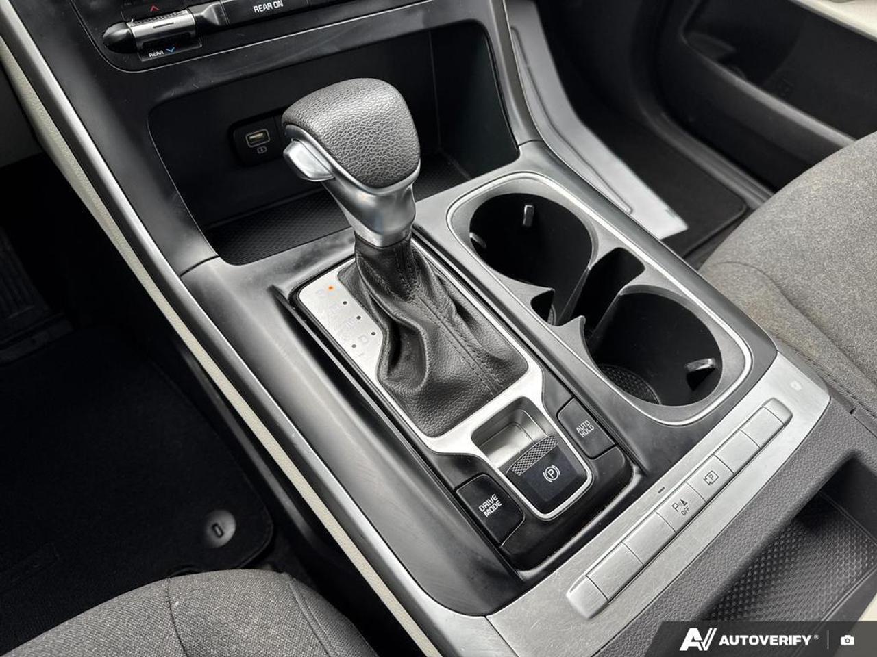 2022 Kia Carnival LX BACKUP CAM   BLUETOOTH   KEYLESS ENTRY   LANE A Photo