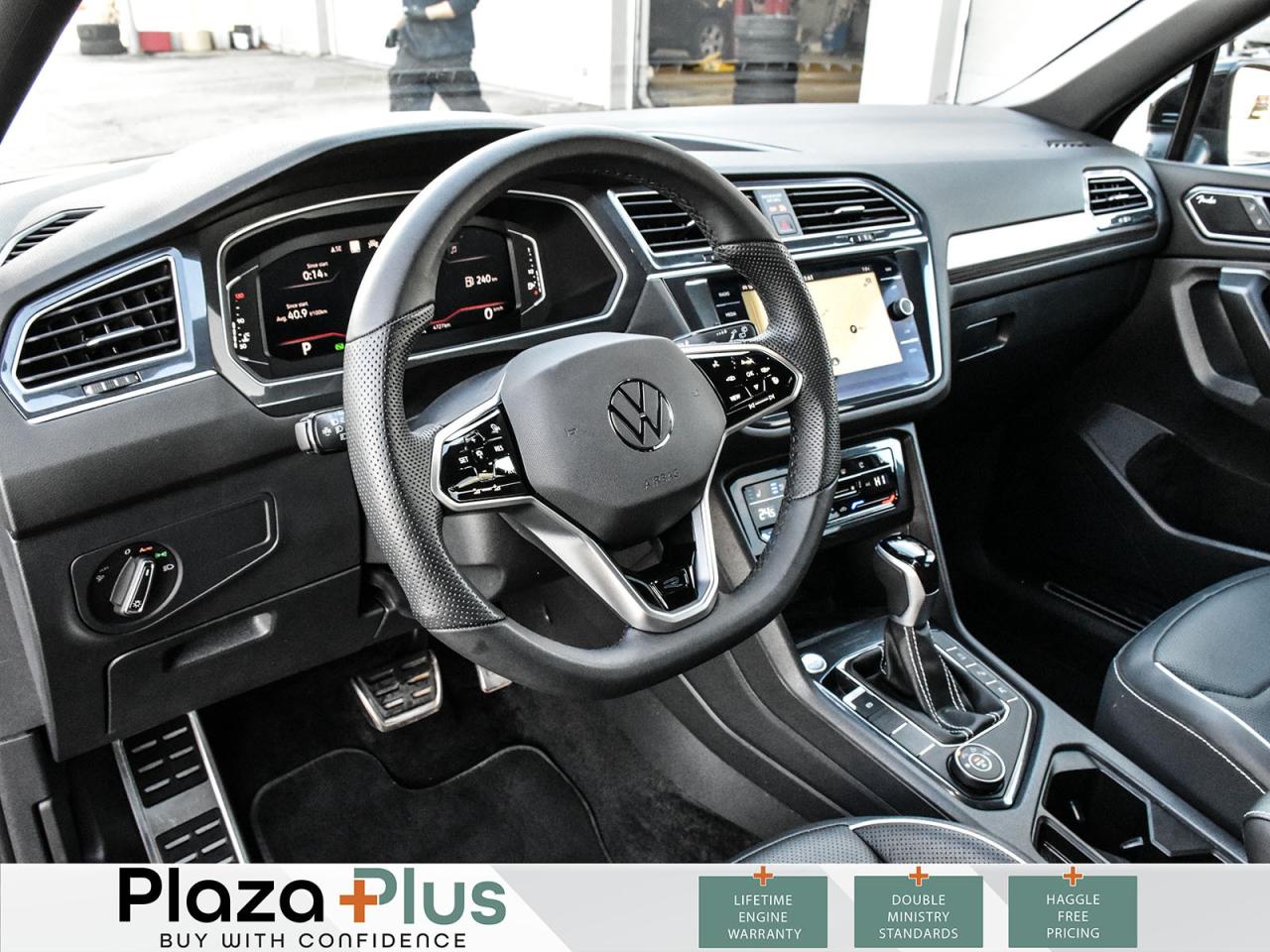 2024 Volkswagen Tiguan Highline R-line Photo