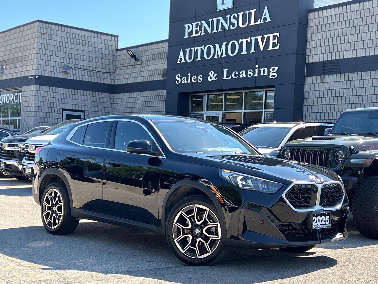 2025 BMW X2 AMBIENT LIGHT, PANO, PARK ASSIST, NAV, CARPLAY Photo0
