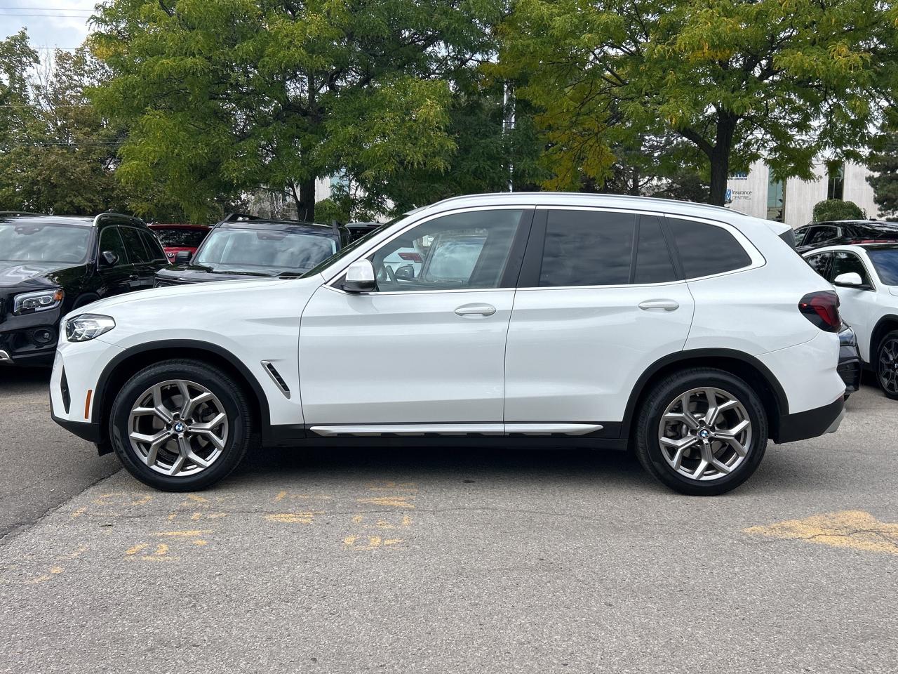 2024 BMW X3 AMBIENT LIGHT,PANOROOF, CARPLAY,NAVI,NEW TIRES Photo