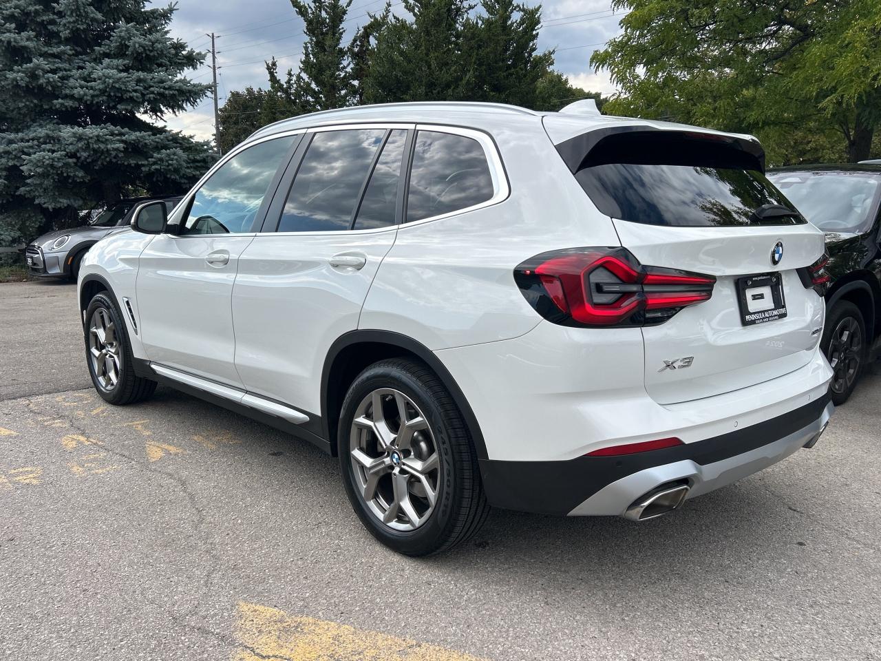 2024 BMW X3 AMBIENT LIGHT,PANOROOF, CARPLAY,NAVI,NEW TIRES Photo