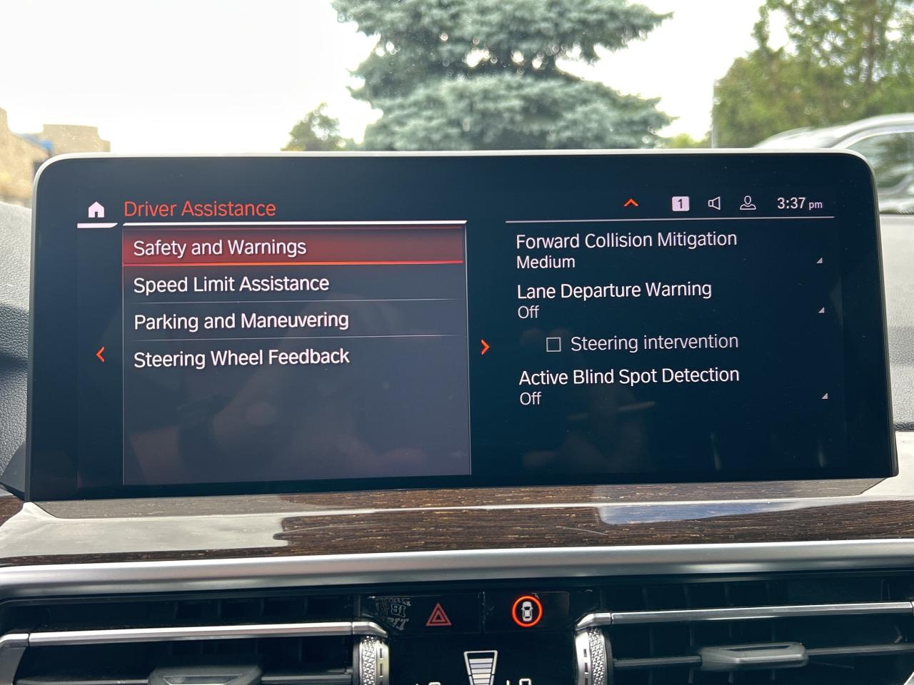 2024 BMW X3 AMBIENT LIGHT,PANOROOF, CARPLAY,NAVI,NEW TIRES Photo