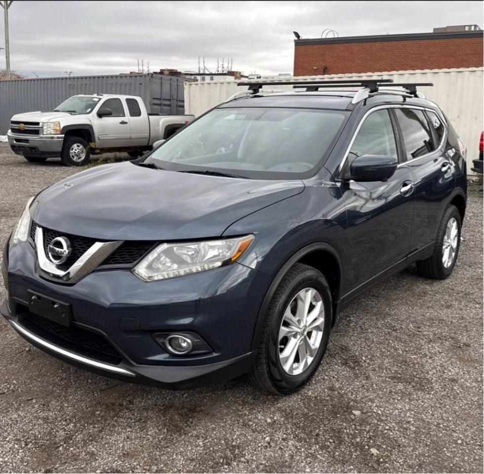 2016 Nissan Rogue SV Photo