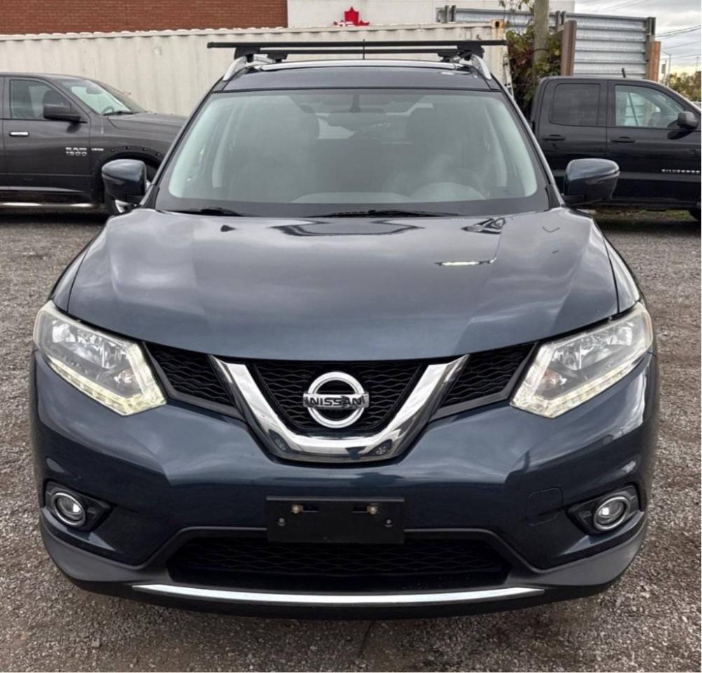 2016 Nissan Rogue SV Photo