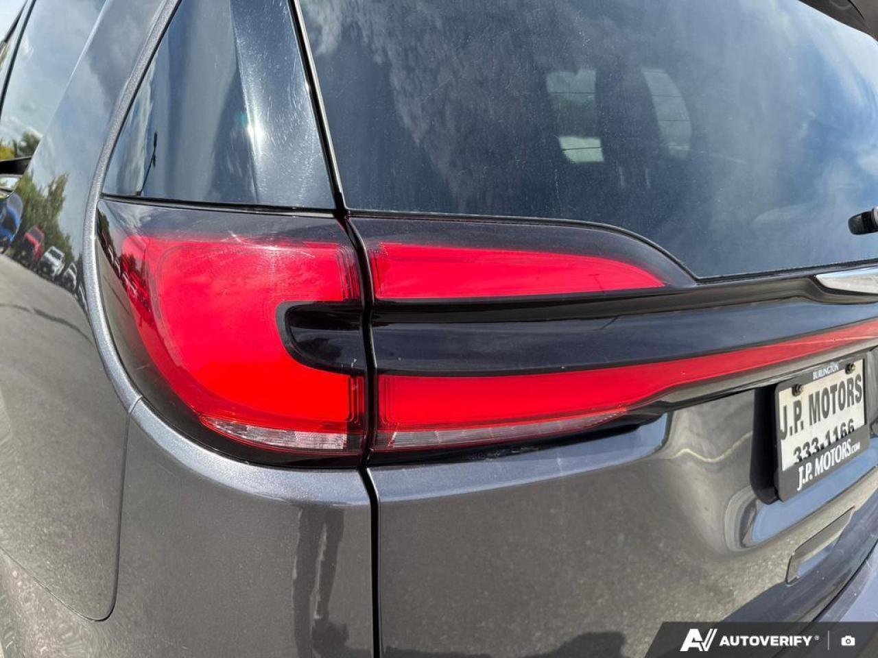 2022 Chrysler Pacifica Touring L BLUETOOTH   HTD SEATS   KEYLESS ENTRY Photo