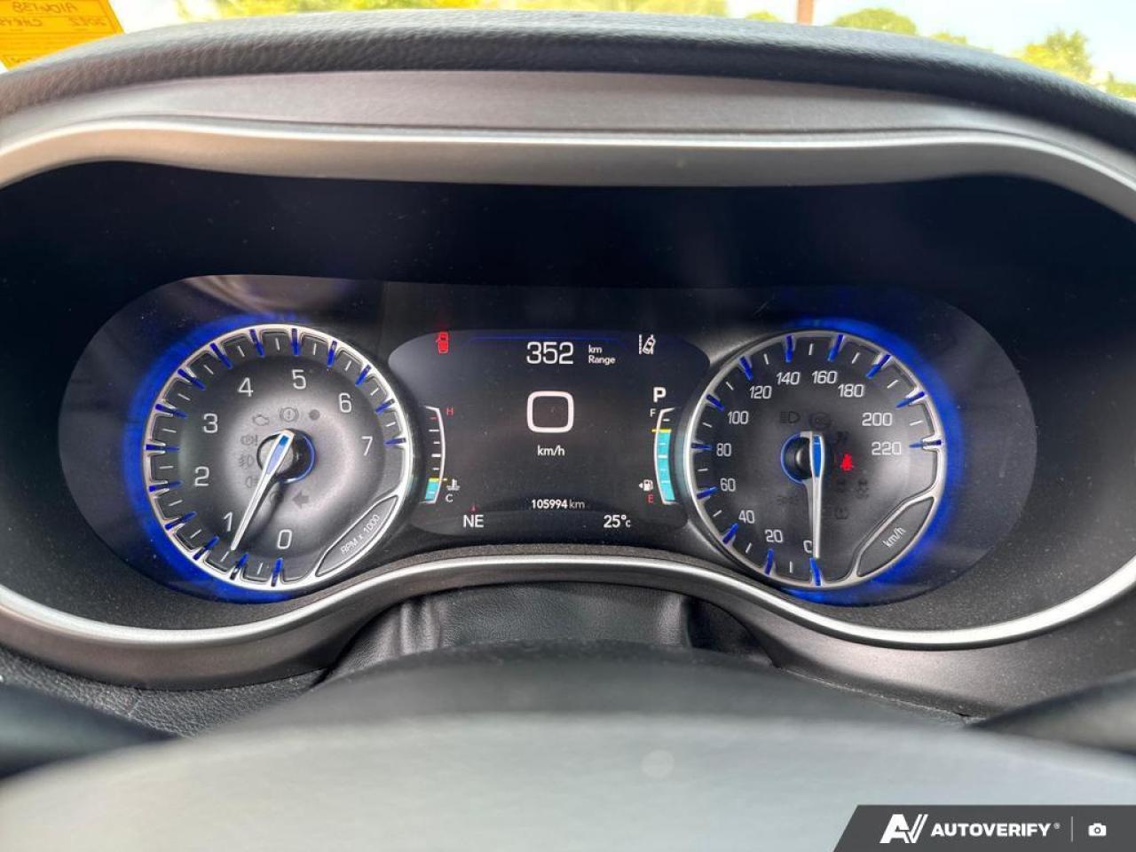 2022 Chrysler Pacifica Touring L BLUETOOTH   HTD SEATS   KEYLESS ENTRY Photo