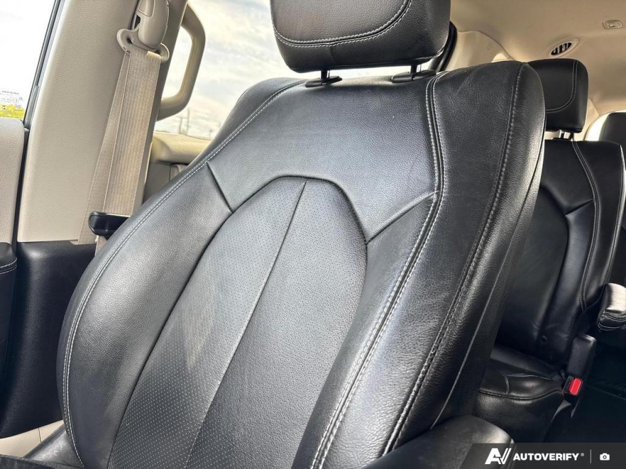 2022 Chrysler Pacifica Touring L BLUETOOTH   HTD SEATS   KEYLESS ENTRY Photo