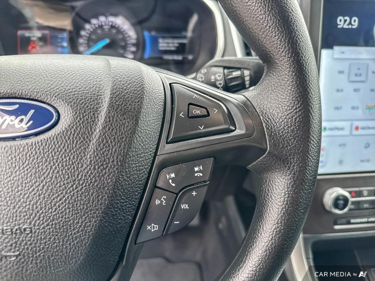 2021 Ford Edge SE BACKUP CAM   BLEUTOOTH   KEYLESS ENTRY   LANE A Photo