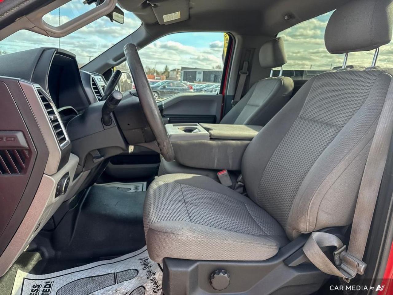 2016 Ford F-150 XLT AIR CONDITIONING   BRAKE ASSIST   4X4 Photo