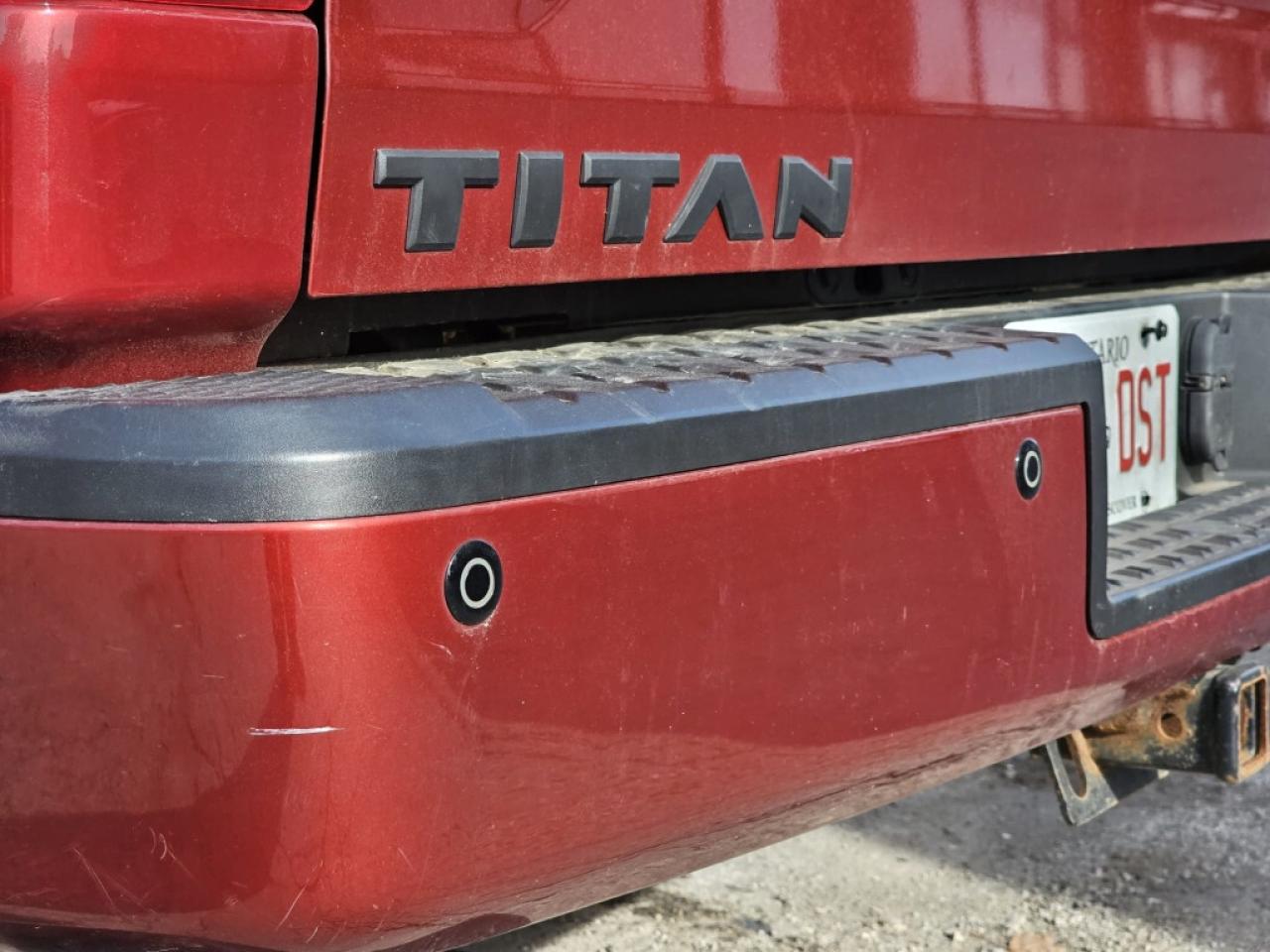 2018 Nissan Titan 4x4 Crew Cab Photo