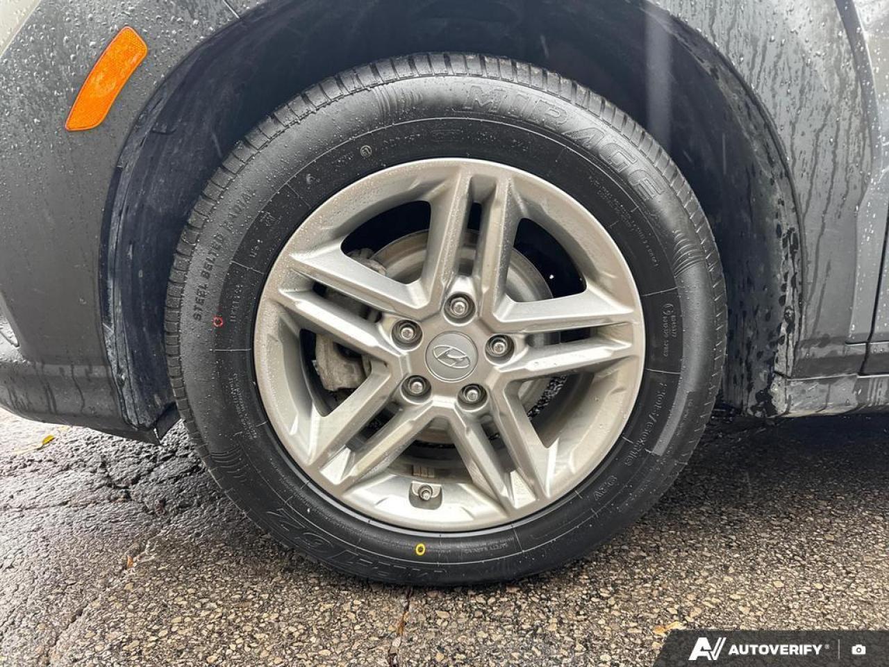 2023 Hyundai KONA 2.0L Essential BACKUP CAM   BLUETOOTH   HTD SEATS Photo