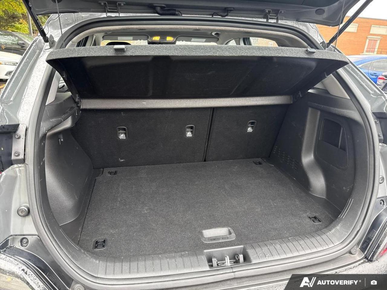 2023 Hyundai KONA 2.0L Essential BACKUP CAM   BLUETOOTH   HTD SEATS Photo