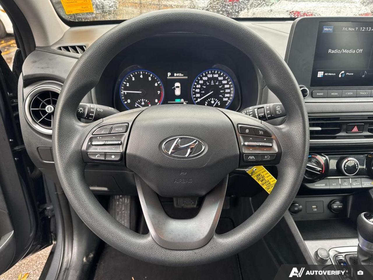 2023 Hyundai KONA 2.0L Essential BACKUP CAM   BLUETOOTH   HTD SEATS Photo