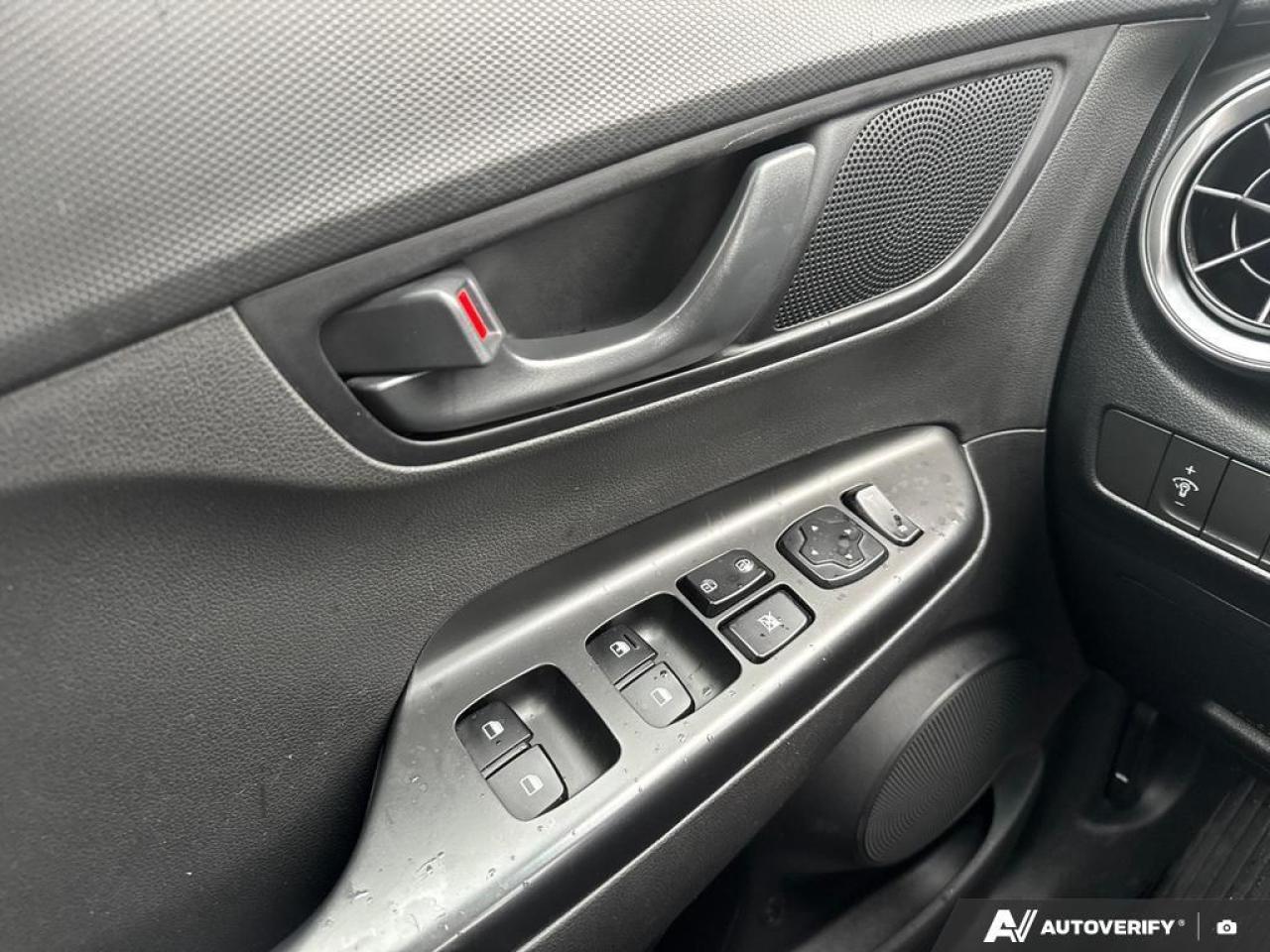 2023 Hyundai KONA 2.0L Essential BACKUP CAM   BLUETOOTH   HTD SEATS Photo