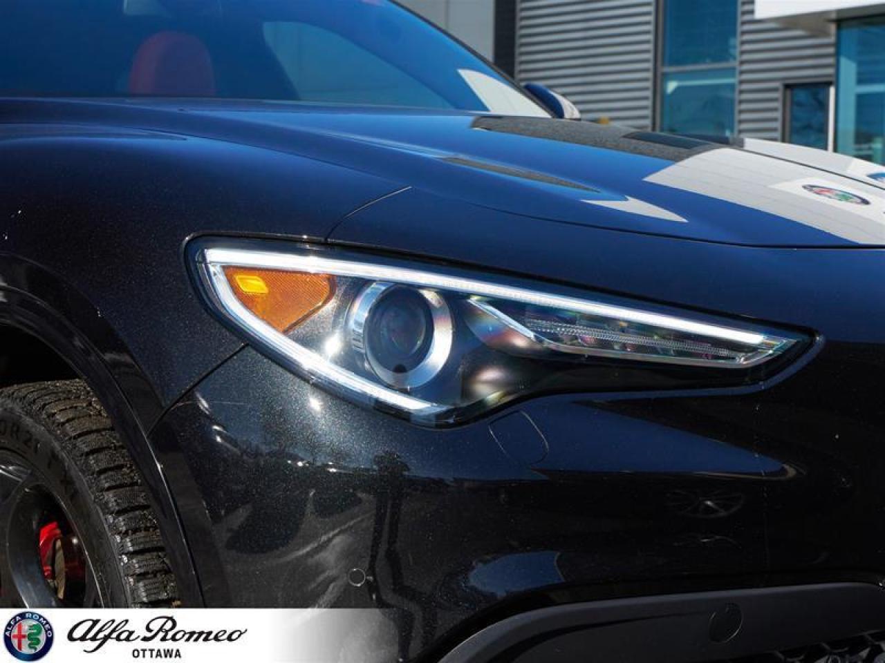 2022 Alfa Romeo Stelvio TI AWD Photo