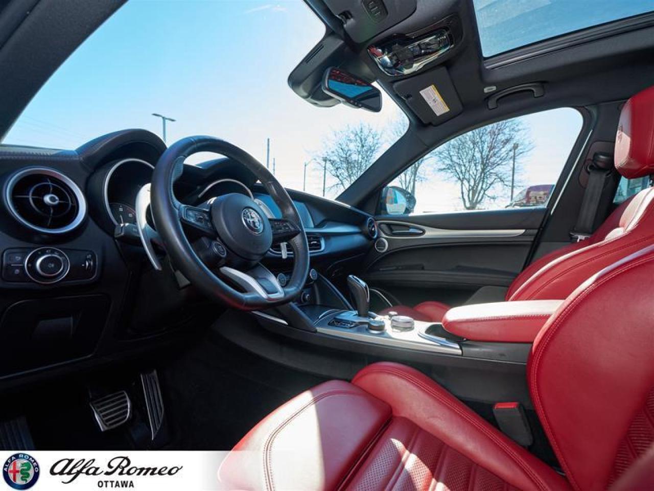 2022 Alfa Romeo Stelvio TI AWD Photo