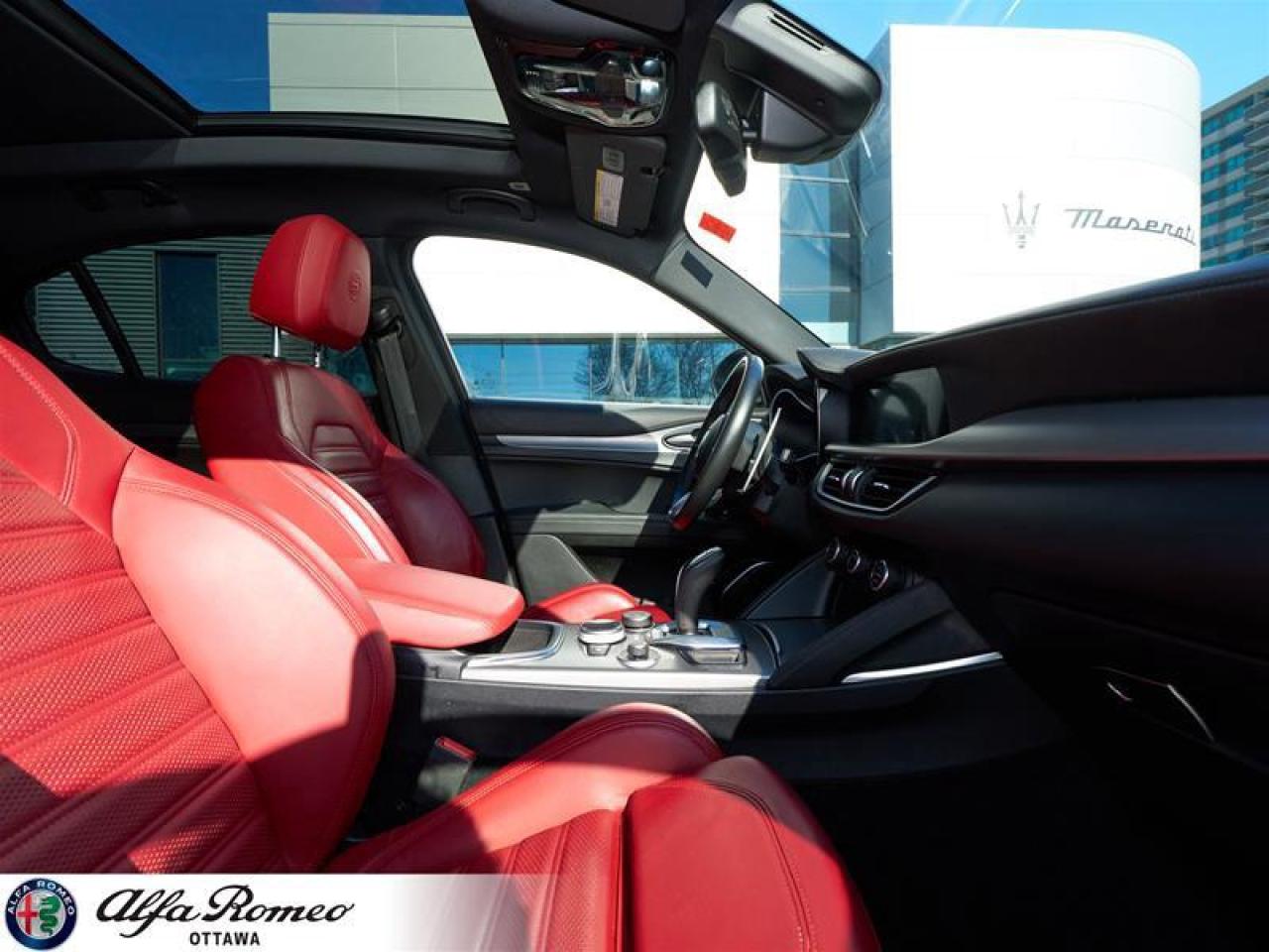 2022 Alfa Romeo Stelvio TI AWD Photo