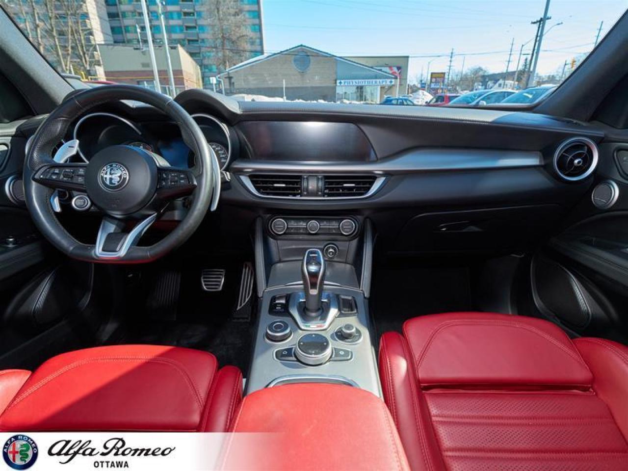 2022 Alfa Romeo Stelvio TI AWD Photo