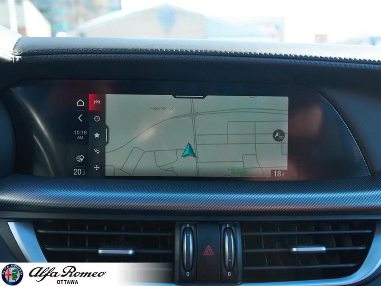 2022 Alfa Romeo Stelvio TI AWD Photo