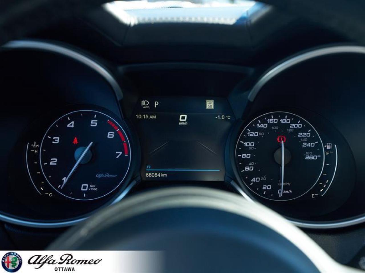 2022 Alfa Romeo Stelvio TI AWD Photo